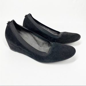 Stuart Weitzman Round Toe Black Wedge Heels 9